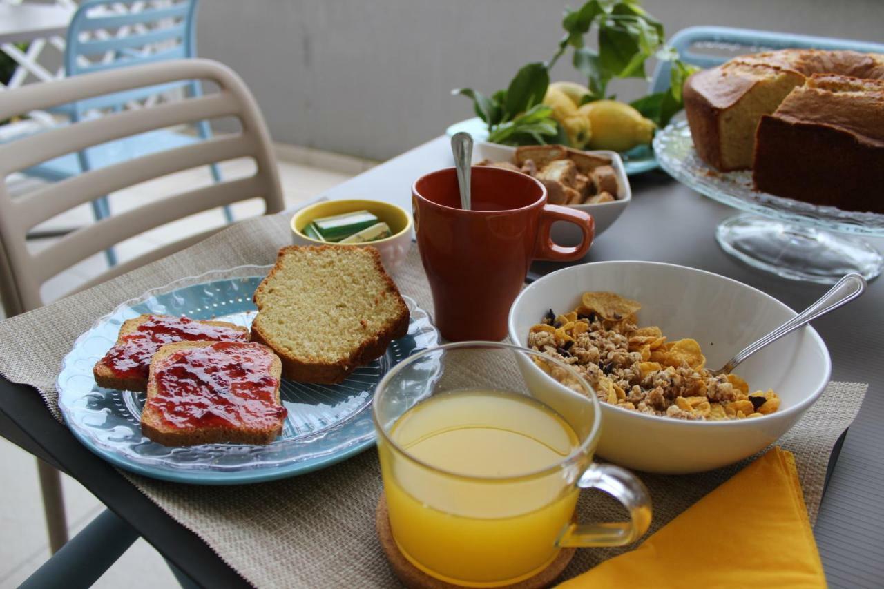 Sulmare Alba Adriatica Bed and Breakfast Buitenkant foto