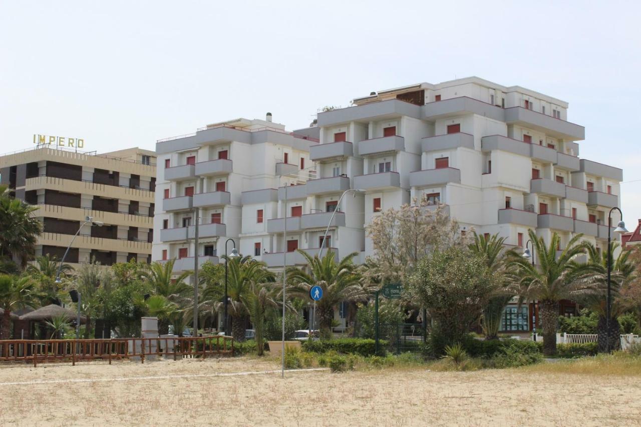Sulmare Alba Adriatica Bed and Breakfast Buitenkant foto