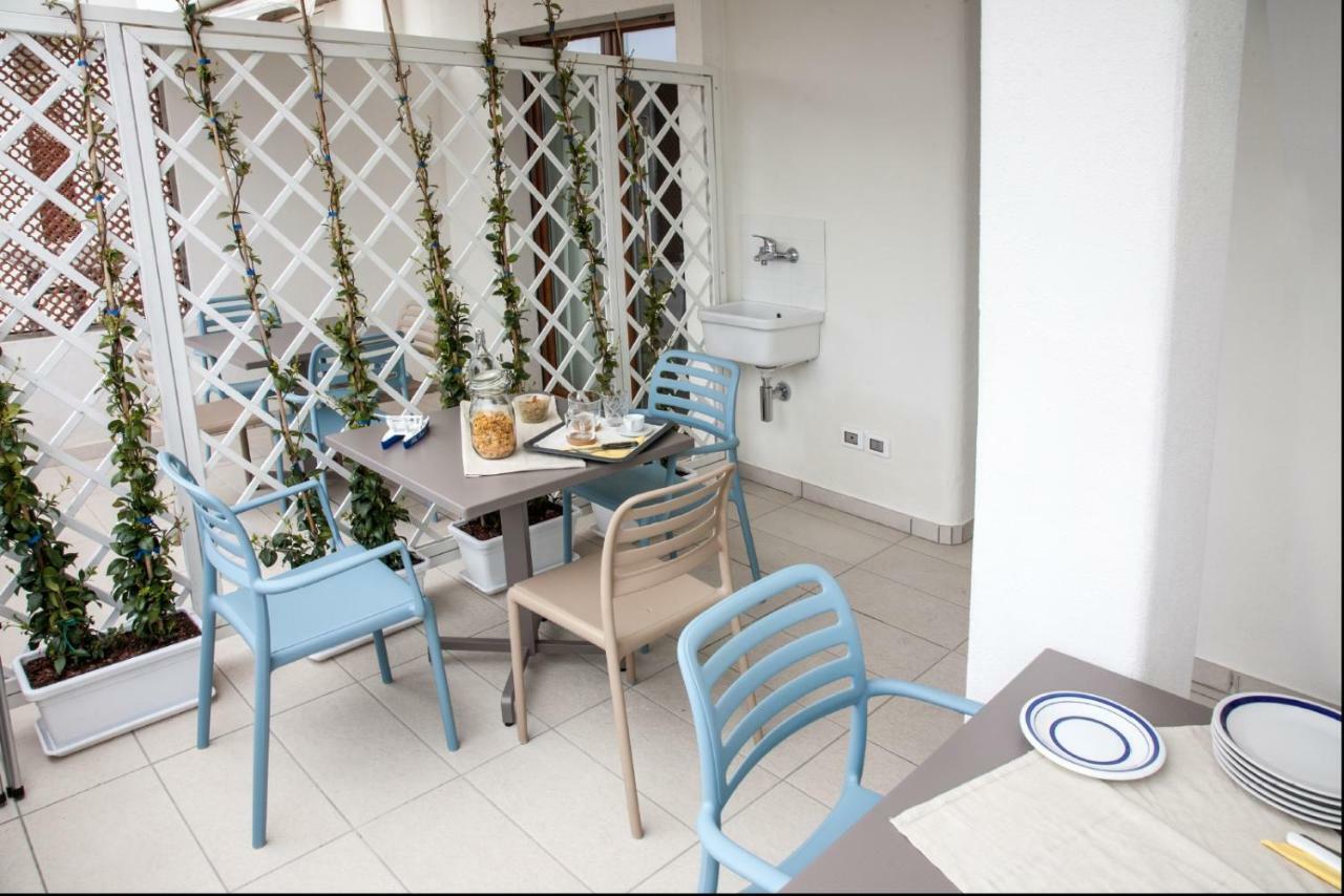 Sulmare Alba Adriatica Bed and Breakfast Buitenkant foto
