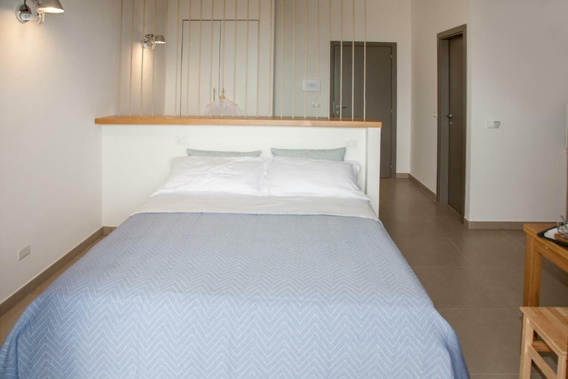 Sulmare Alba Adriatica Bed and Breakfast Buitenkant foto