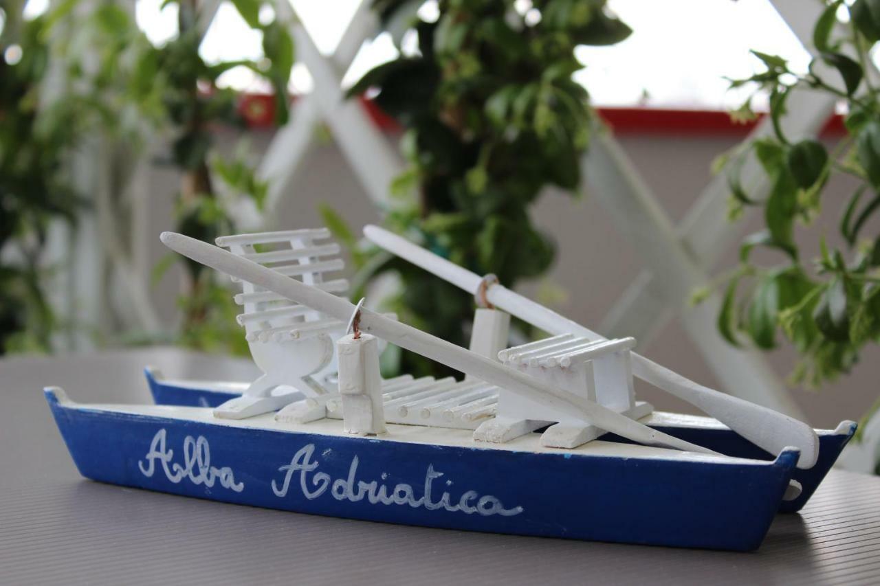 Sulmare Alba Adriatica Bed and Breakfast Buitenkant foto