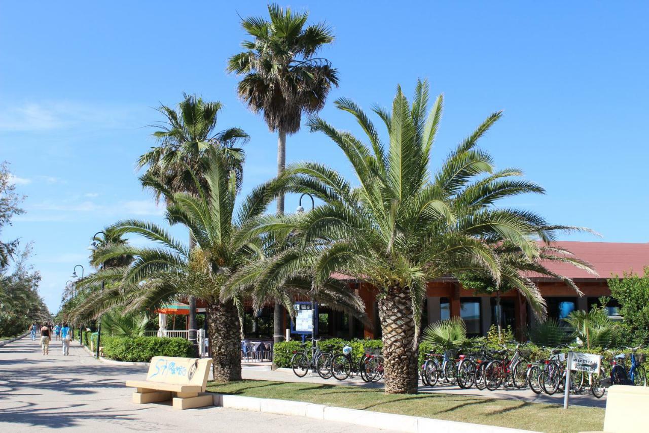 Sulmare Alba Adriatica Bed and Breakfast Buitenkant foto