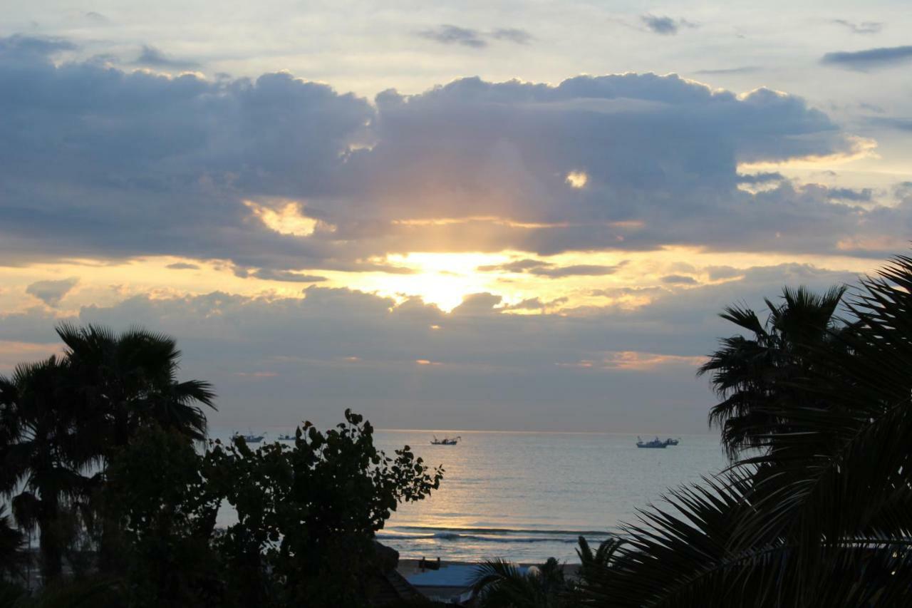 Sulmare Alba Adriatica Bed and Breakfast Buitenkant foto