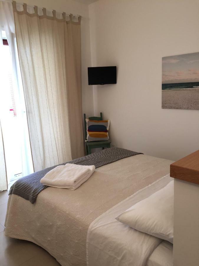 Sulmare Alba Adriatica Bed and Breakfast Buitenkant foto